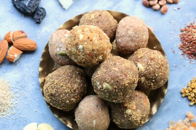 Expert Explains Benefits of Eating Daadima's Gond ke Ladoo; Recipe Inside