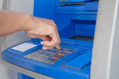 Thick Smoke Comes Out of Mobile ATM, Employees Find Rs 9.55 Lakh Missing from Cash Machine in Erode