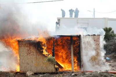 Israeli Forces Begin Operation to Evict Settlers From Illegal Outpost