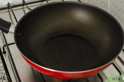 How to Make Eggs on Toast