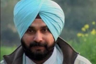 Sidhu files paper for Amritsar bypoll