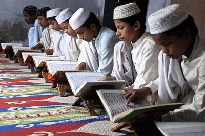 Protest Over Madrasa Teacher Being 'Beaten Up' by Cop During Lockdown in UP's Muzaffarnagar District