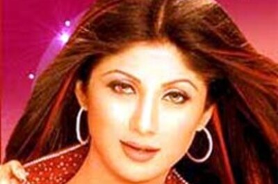 Shilpa demands apology from tabloid