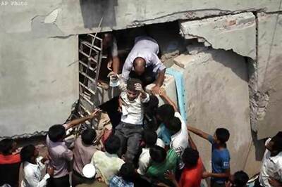 Factory building collapse in Bangladesh kills over 140