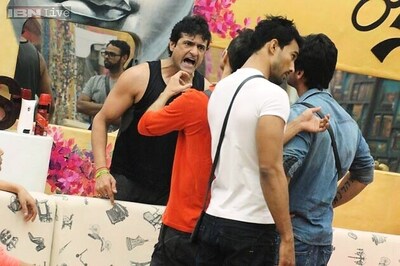 Bigg Boss 7: Armaan Kohli abuses Kamya, hits Elli
