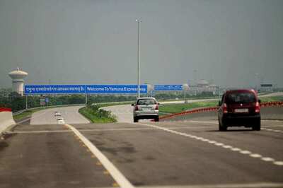 CBI Officer, UP Revenue Official Arrested over Rs 126 Crore Yamuna Expressway Land Scam
