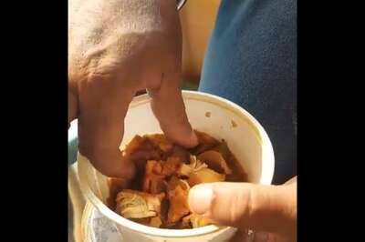 Vegetarian Family in Lucknow 'Served Chilli Chicken Instead of Chilli Paneer', Food App, Eatery Booked