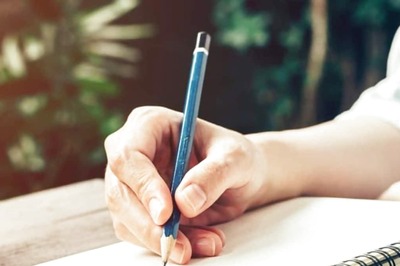 Delhi HC Allows Student to Sit for Class 12 Board Exam, Subject to Rectifying Application Deficiencies