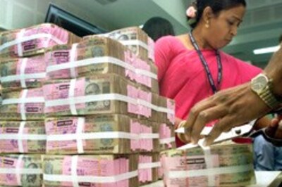 India's GDP touches $1 trillion
