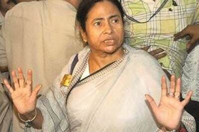 Did Marxists kidnap cop or Maoists? asks Mamata