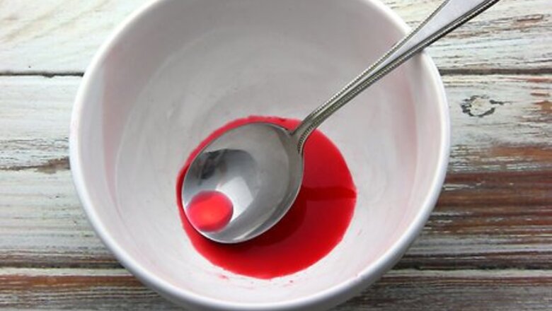How to Make Red Reindeer Food