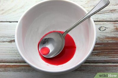 How to Make Red Reindeer Food