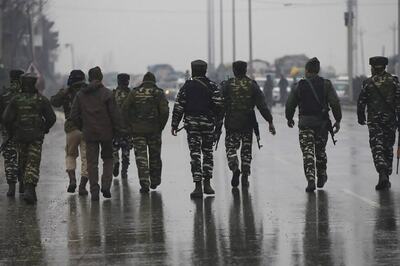 CRPF DG Maheshwari Goes Into Self Quarantine after Indirect Contact with Covid-19 Positive Doctor