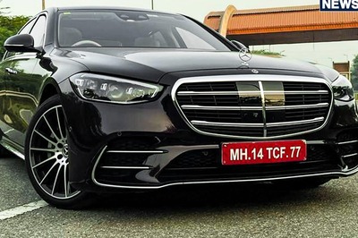 Mercedes-Benz India CEO Martin Schwenk Rides in Autorickshaw to Dodge Pune Traffic