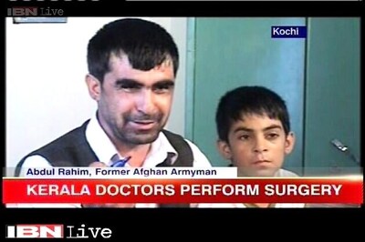 Kerala doctor successfully performs hand transplant surgery on bomb disposal expert in Afghan Army