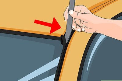 How to Replace Your Automobile Windshield