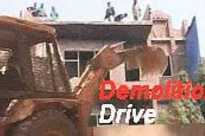 SC goes hammer & tongs on shops