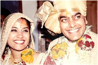 Renuka Shahane, Ashutosh Rana Go 19 Years Back in Time to Post Throwback Pic on Wedding Anniversary