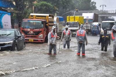 Weather Updates: Chennai, Puducherry Schools Shut Amid Rains Alert; Delhi AQI Nears 'Severe' Category Again