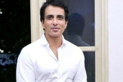 Sonu Sood Gifts Tractor to AP Farmer Who Was Seen Ploughing With His Daughters