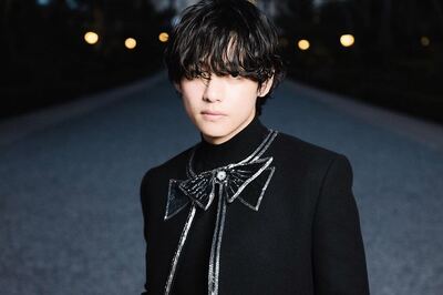 BTS' V Greets Indian Fans With A Sweet 'Namaste' And We Are Loving It