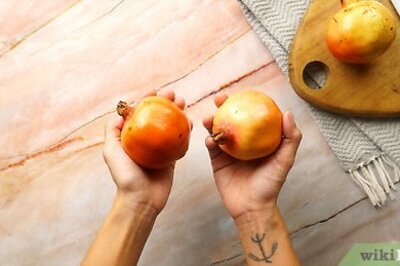 How to Select and Store Pomegranates