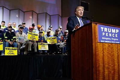 In Robocall, Ex-KKK Leader Duke Urges Vote for Trump