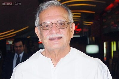 Gulzar: I learn the nuances of this age by being in touch with Vishal Bharadwaj