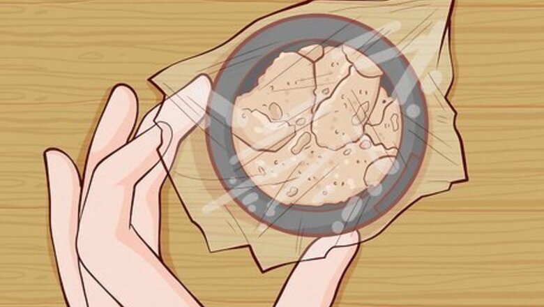 How to Fix Broken Makeup