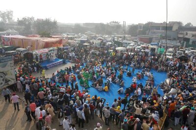 Farmers Protesting at Singhu Border 'Unwilling' to Undergo Covid-19 Test, Says Sonipat Medical Officer