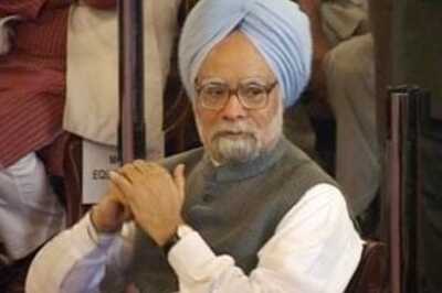Manmohan Singh undergoes angiography at AIIMS
