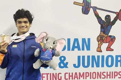 Asian Youth and Junior Weightlifting Championships: Pallavi Sanapathi, Venkata Krishna Claim Silver