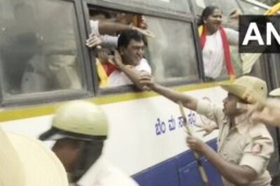 Maha-K'taka Border Row: Pro-Kannada Org Members Detained After Staging Protest in Bengaluru