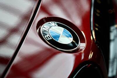BMW to Invest One Billion Euros for New Plant in Hungary