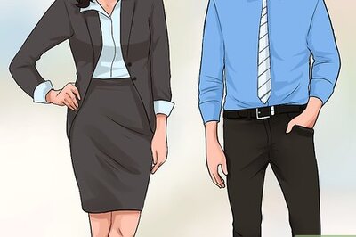 How to Behave in Court