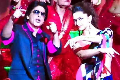 Chennai Express: Rajinikanth gives a nod to 'Lungi dance'