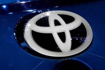Toyota Offers Discounts Worth Rs 2.2 Lakh on Corolla Altis, Fortuner, Innova & Etios