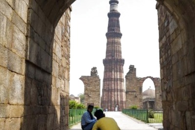 Culture Ministry Considering Iconography of Hindu, Jain Idols Found in Qutub Minar Complex: Official
