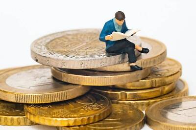 Billionaires Today $3.3 Billion Richer Than They Were in 2020, Richest Five Men Doubled Fortune