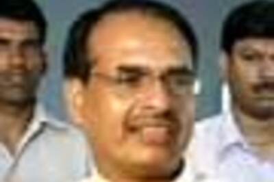 MP CM blames inadequate laws for Bhopal verdict