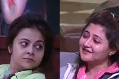 Bigg Boss 15: Rashami Desai Misses Umar Riaz, Asks Devoleena Bhattacharjee If He Would Return