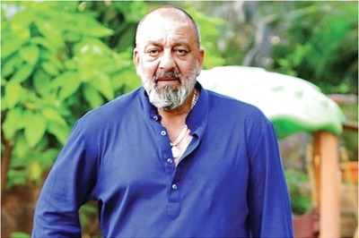 Sanjay Dutt Discharged from Mumbai's Lilavati Hospital, See Pics