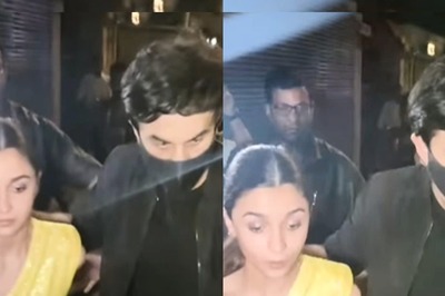 Ranbir Kapoor Protects Alia Bhatt from Crowd But She Moves His Hand Away; Fans Say 'Did They Fight?'