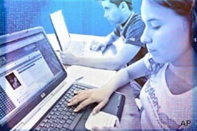 Science with cartoons: Scientist invited to Europe meet