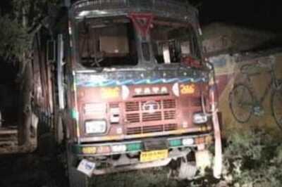 20 pilgrims killed in Punjab road accident