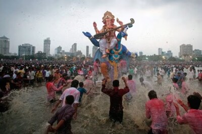 Rains on Weekend a Relief to Office-goers in Mumbai, Thane; Prayers on for Clear Sky Amid Ganpati Preps