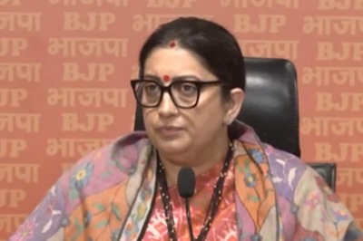 'Genocide of Hindus': WCD Minister Smriti Irani Lashes Out at Mamata Over Sandeshkhali Allegations