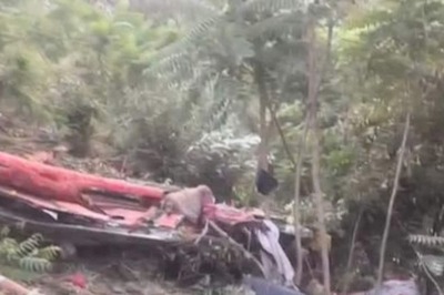 Uttarakhand: 26 Dead, Others Injured as Bus Carrying Pilgrims from MP Falls into Deep Gorge in Uttarkashi