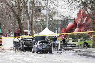 Two dead in news helicopter crash near Seattle Space Needle