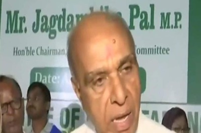 'Chairman Pursuing BJP Agenda': Oppn MPs Stage Walkout from Waqf JPC Meet for Second Straight Day